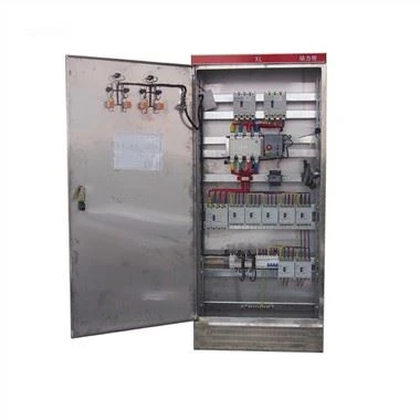 XL{}V Panel Daya Distribusi